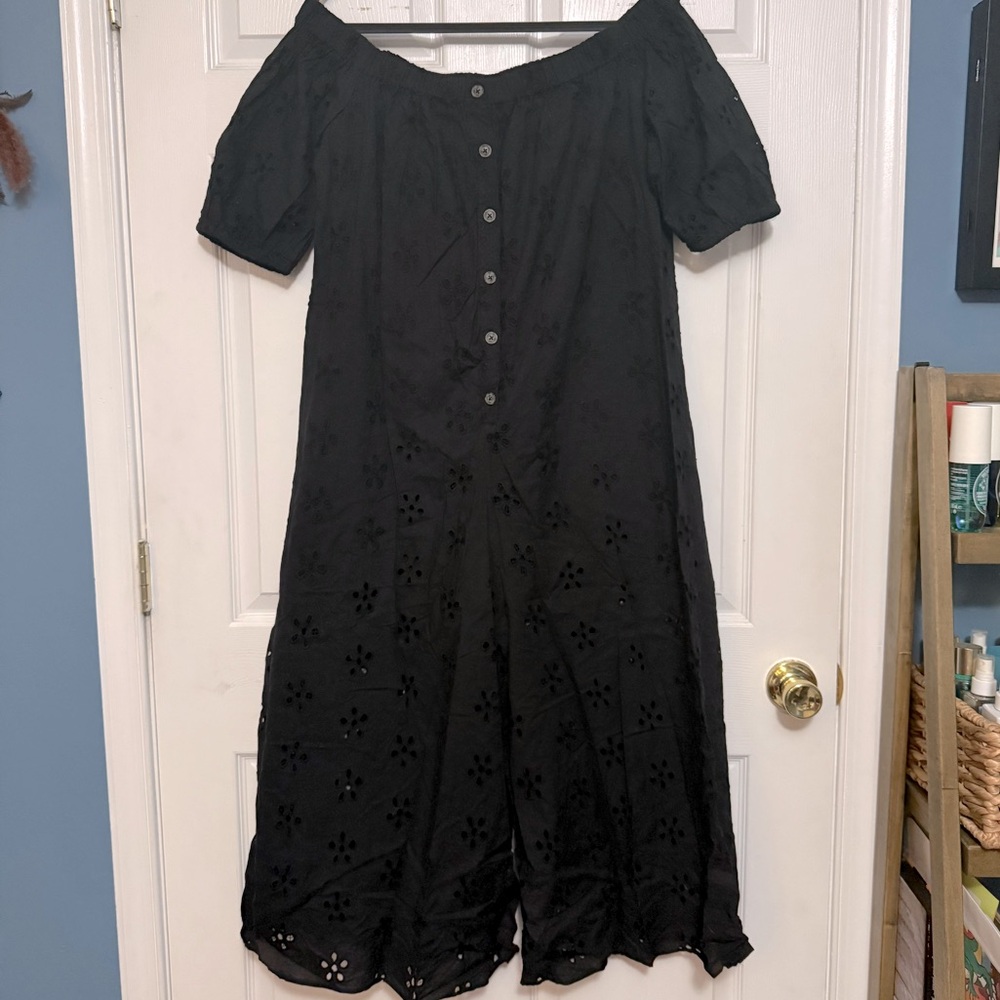 Elegant Black Off-Shoulder Baggy Jumpsuit